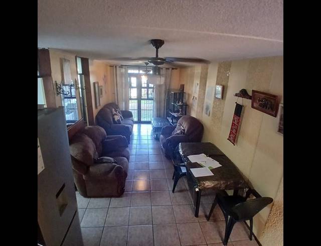 3 BEDROOM APARTMENT FOR SALE IN MONTCLAIR